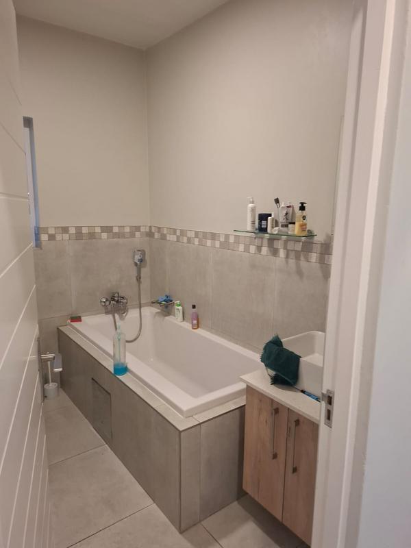 To Let 2 Bedroom Property for Rent in Equestria Gauteng
