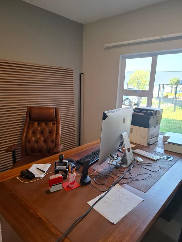 To Let 2 Bedroom Property for Rent in Equestria Gauteng