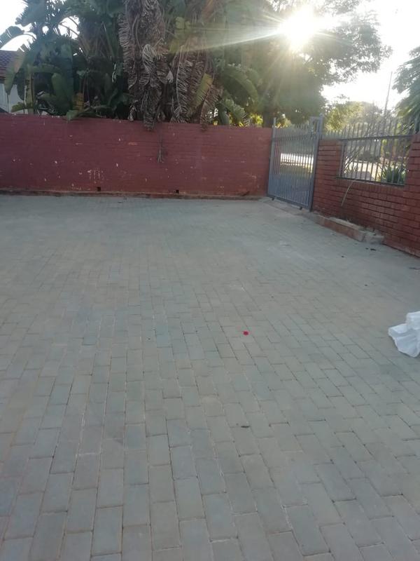 To Let 3 Bedroom Property for Rent in Danville Gauteng