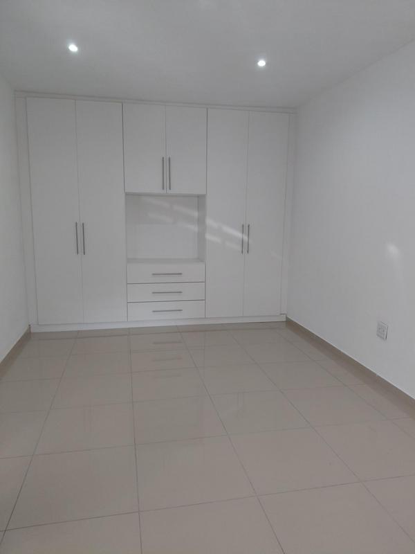 To Let 1 Bedroom Property for Rent in Parktown Gauteng