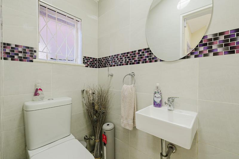 3 Bedroom Property for Sale in Brackenhurst Gauteng