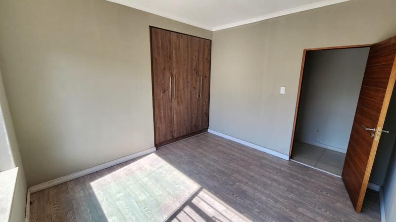 4 Bedroom Property for Sale in Brackenhurst Gauteng