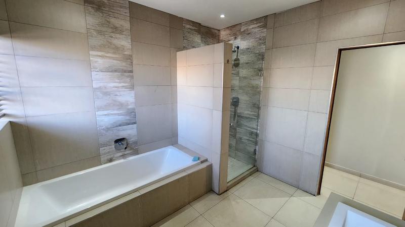 4 Bedroom Property for Sale in Brackenhurst Gauteng