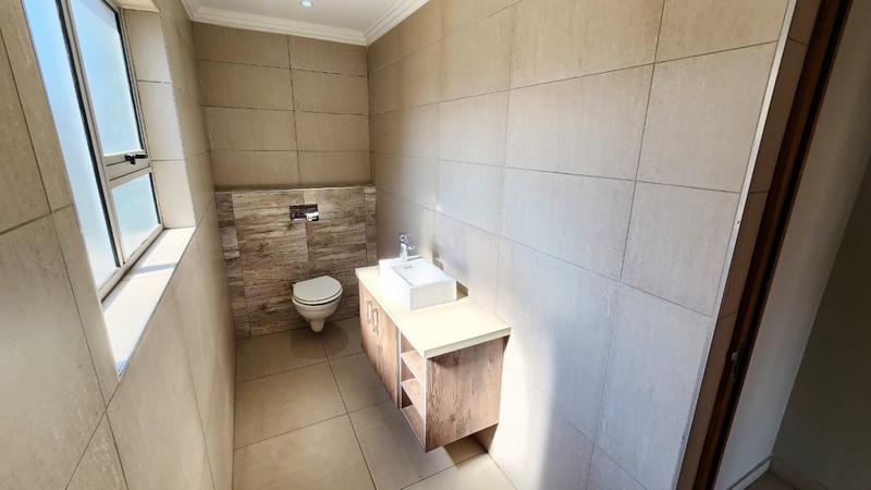 4 Bedroom Property for Sale in Brackenhurst Gauteng