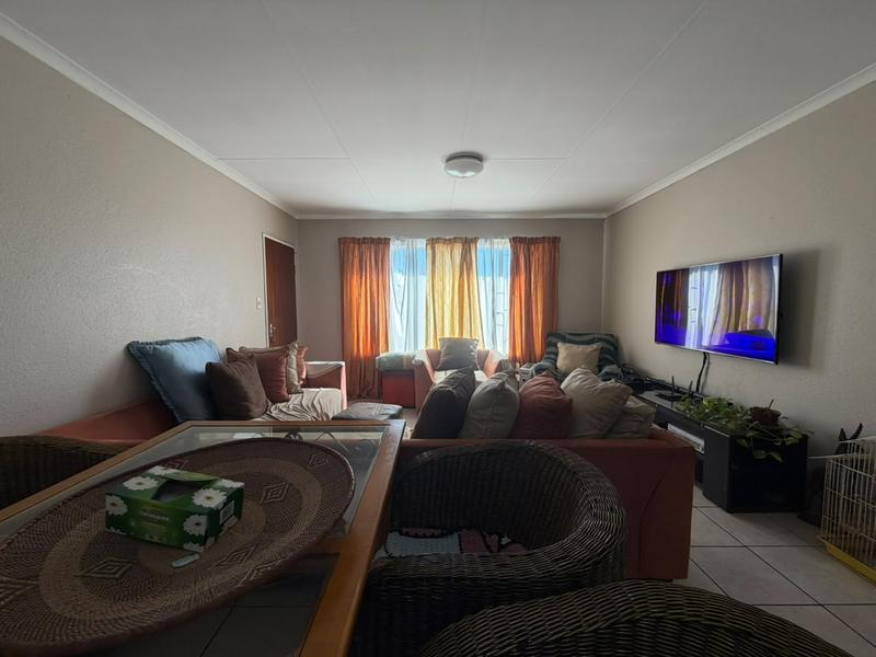 2 Bedroom Property for Sale in New Redruth Gauteng