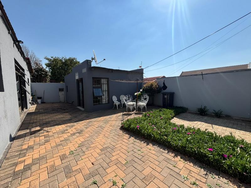 3 Bedroom Property for Sale in Westdene Gauteng