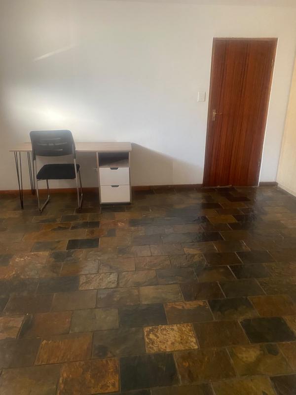 To Let 4 Bedroom Property for Rent in Marshalltown Gauteng