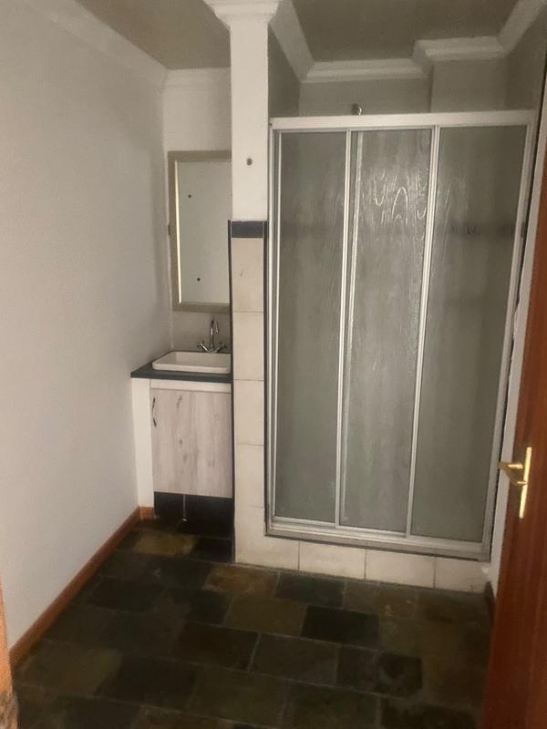 To Let 4 Bedroom Property for Rent in Marshalltown Gauteng