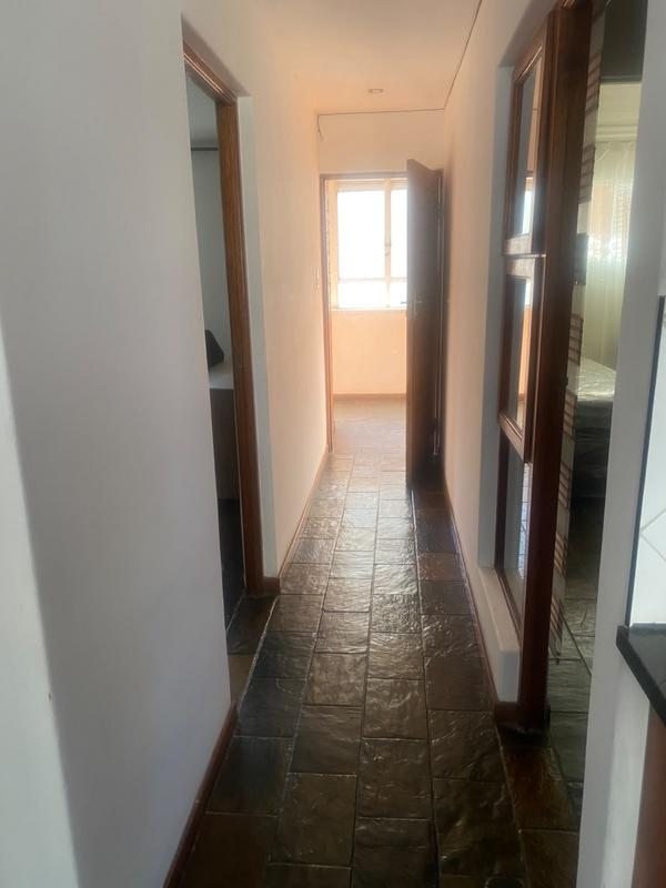 To Let 4 Bedroom Property for Rent in Marshalltown Gauteng