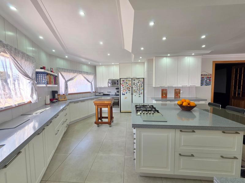 6 Bedroom Property for Sale in Henley on Klip Gauteng