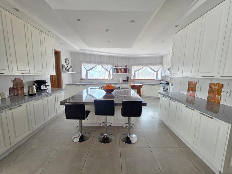 6 Bedroom Property for Sale in Henley on Klip Gauteng