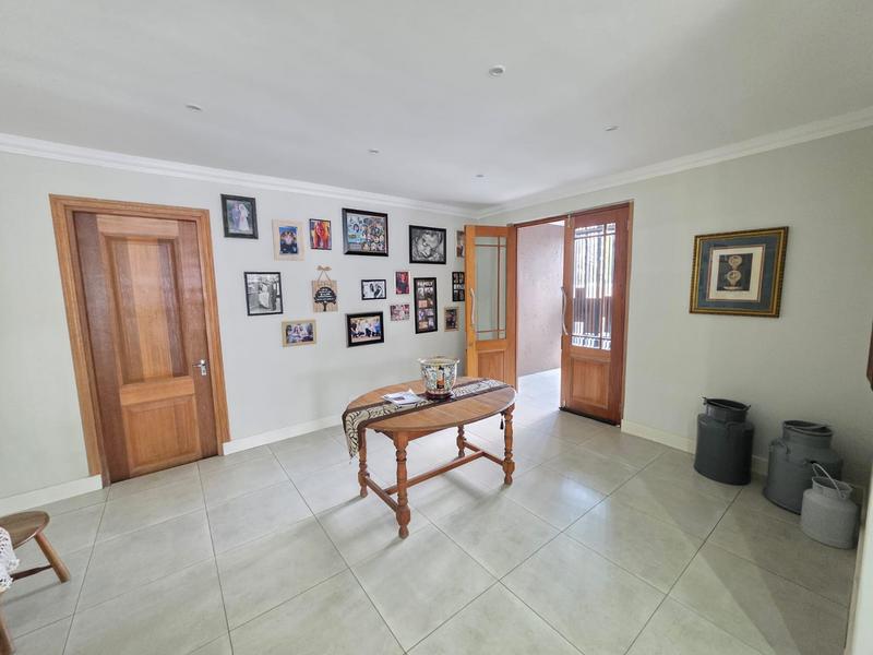 6 Bedroom Property for Sale in Henley on Klip Gauteng