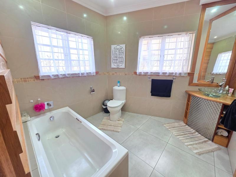6 Bedroom Property for Sale in Henley on Klip Gauteng