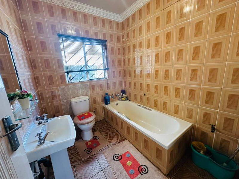 3 Bedroom Property for Sale in Witpoortjie Gauteng