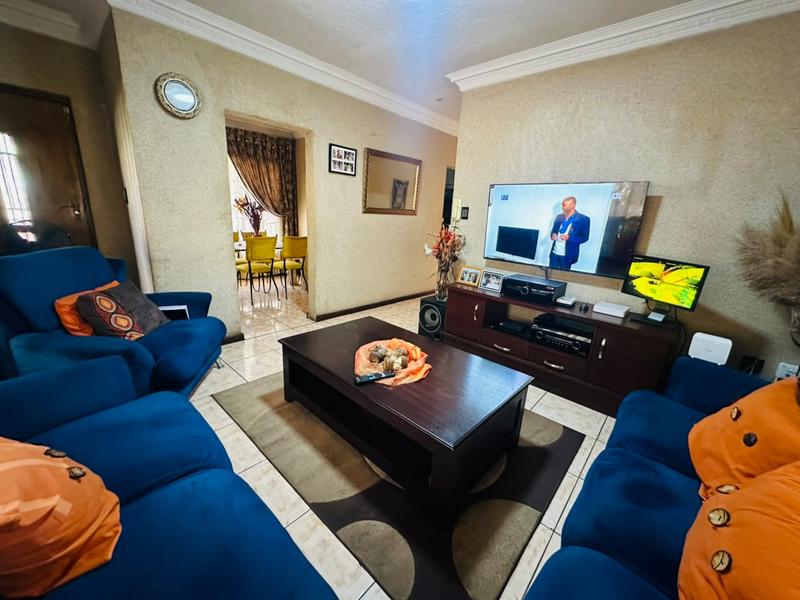 3 Bedroom Property for Sale in Witpoortjie Gauteng