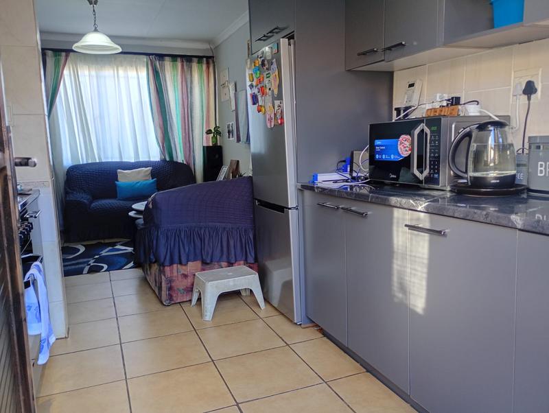 2 Bedroom Property for Sale in Kagiso Gauteng