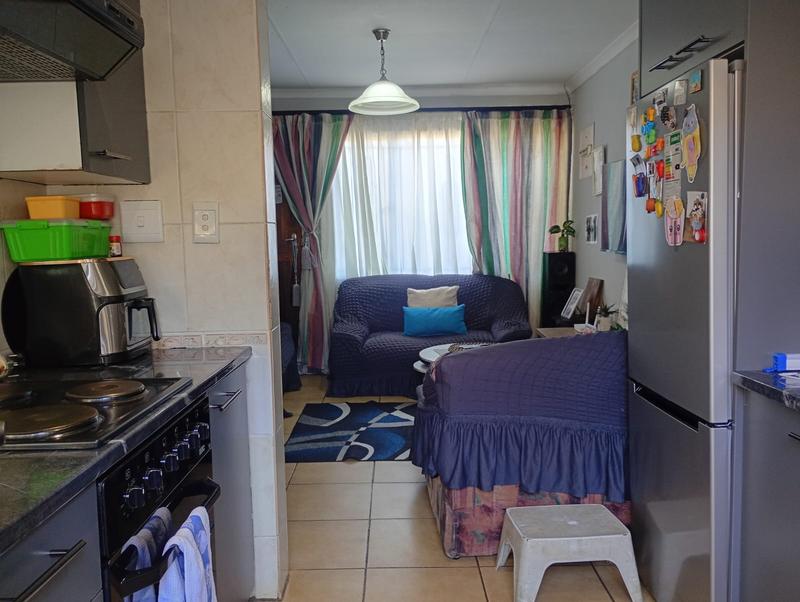 2 Bedroom Property for Sale in Kagiso Gauteng