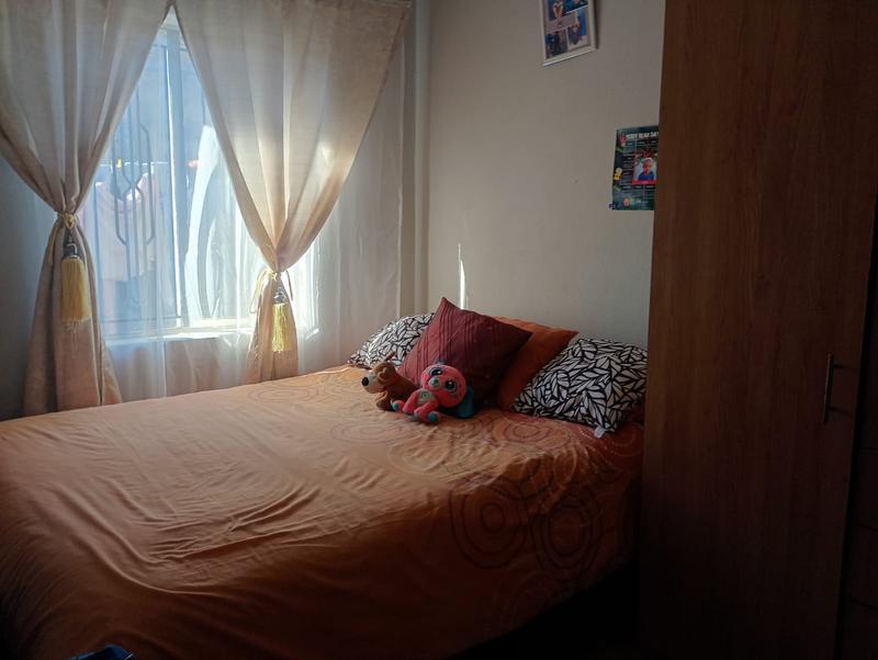 2 Bedroom Property for Sale in Kagiso Gauteng