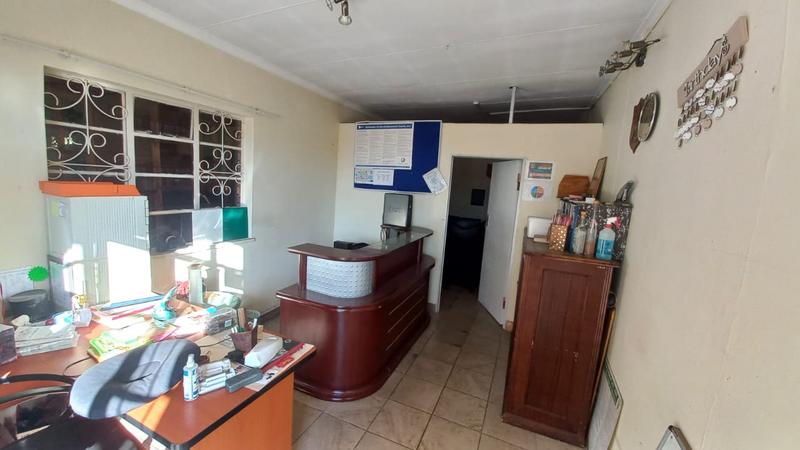 To Let 4 Bedroom Property for Rent in Pretoria Gardens Gauteng