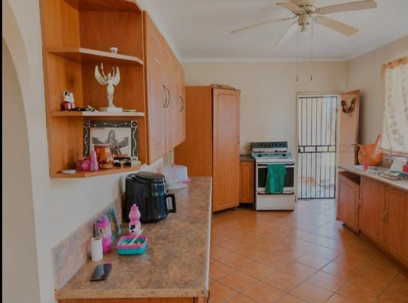 3 Bedroom Property for Sale in Kwaggasrand Gauteng