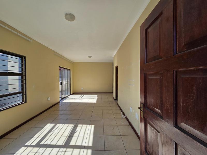 3 Bedroom Property for Sale in Noordwyk Gauteng