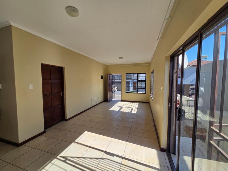 3 Bedroom Property for Sale in Noordwyk Gauteng