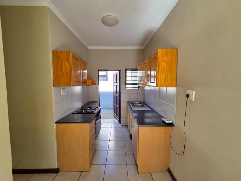 3 Bedroom Property for Sale in Noordwyk Gauteng