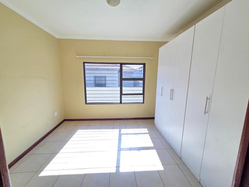 3 Bedroom Property for Sale in Noordwyk Gauteng