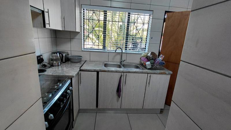 3 Bedroom Property for Sale in Brackendowns Gauteng