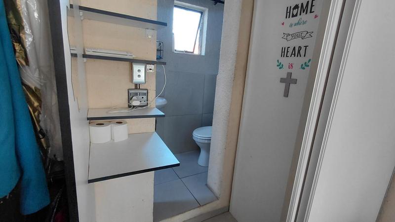 3 Bedroom Property for Sale in Brackendowns Gauteng