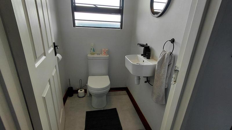 4 Bedroom Property for Sale in Brackenhurst Gauteng