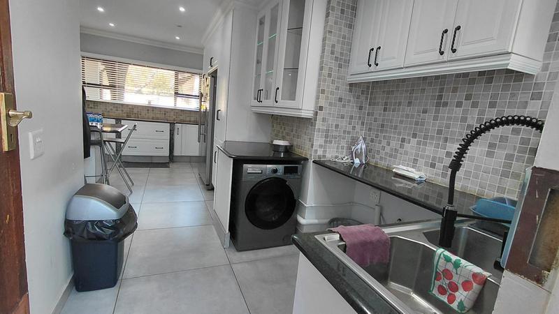 4 Bedroom Property for Sale in Brackenhurst Gauteng