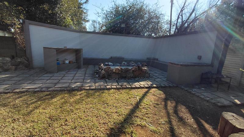 4 Bedroom Property for Sale in Brackenhurst Gauteng