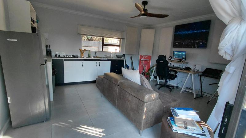 4 Bedroom Property for Sale in Brackenhurst Gauteng