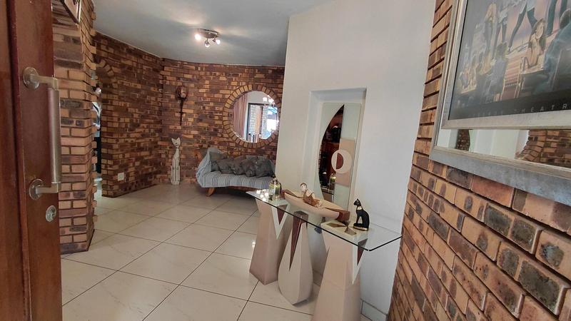 4 Bedroom Property for Sale in Meyersdal Gauteng