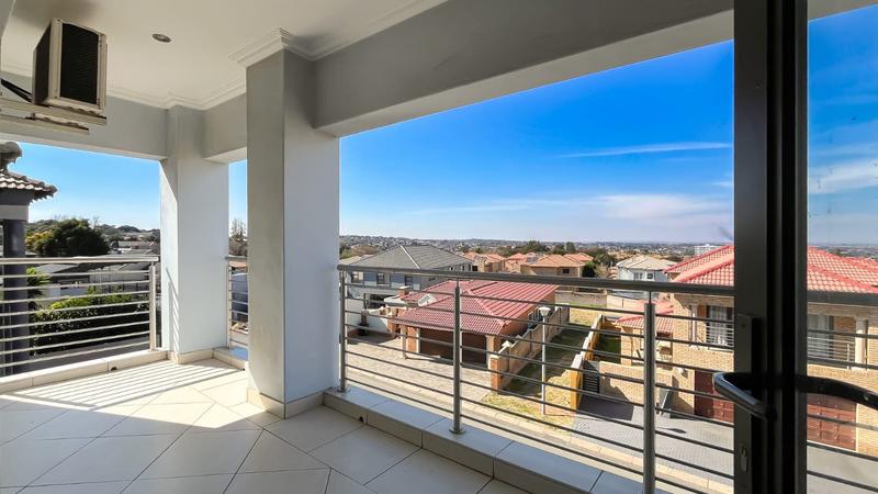 4 Bedroom Property for Sale in South Crest Gauteng