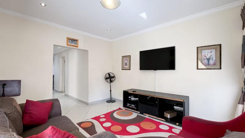 4 Bedroom Property for Sale in South Crest Gauteng