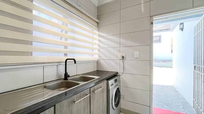 4 Bedroom Property for Sale in South Crest Gauteng