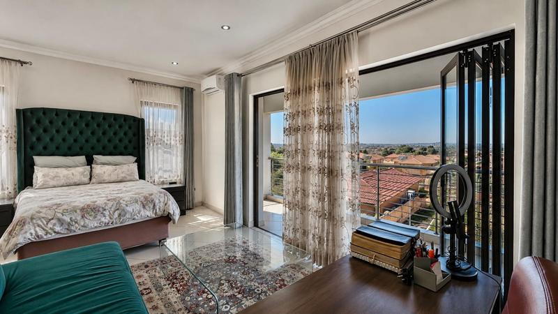 4 Bedroom Property for Sale in South Crest Gauteng
