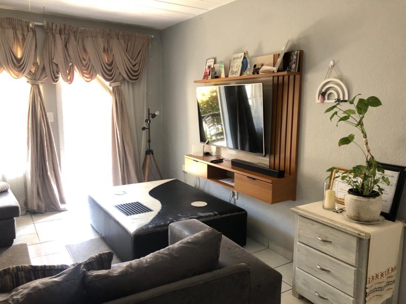 2 Bedroom Property for Sale in Eden Glen Gauteng