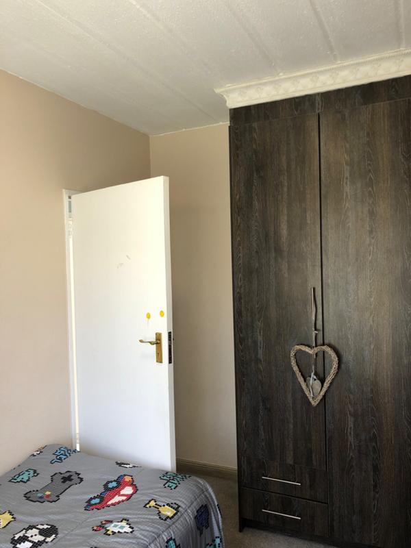 2 Bedroom Property for Sale in Eden Glen Gauteng