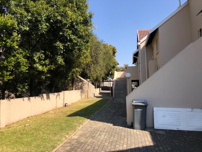 2 Bedroom Property for Sale in Eden Glen Gauteng