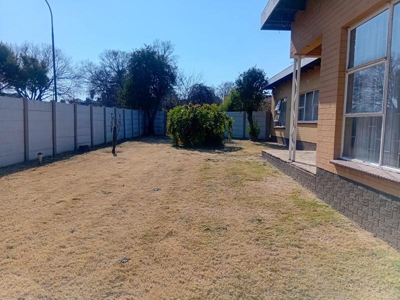 4 Bedroom Property for Sale in Elspark Gauteng