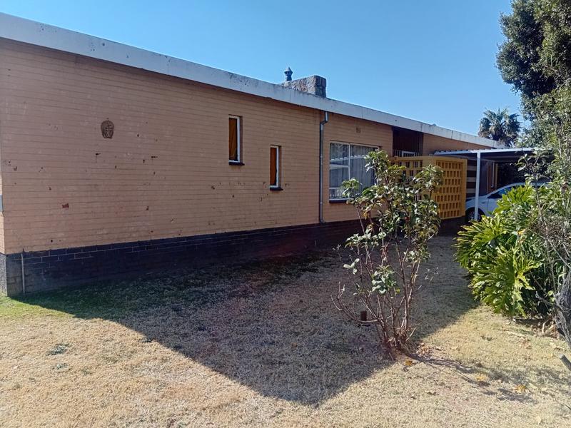 4 Bedroom Property for Sale in Elspark Gauteng
