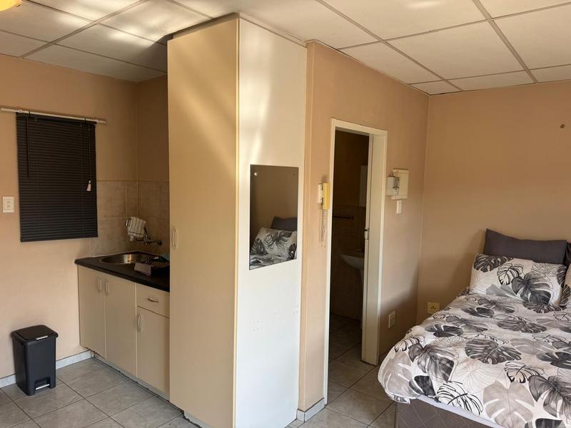 1 Bedroom Property for Sale in Auckland Park Gauteng