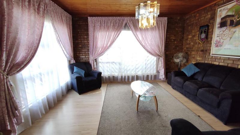 3 Bedroom Property for Sale in Laudium Gauteng
