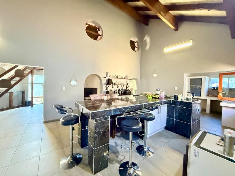 4 Bedroom Property for Sale in Flora Gardens Gauteng