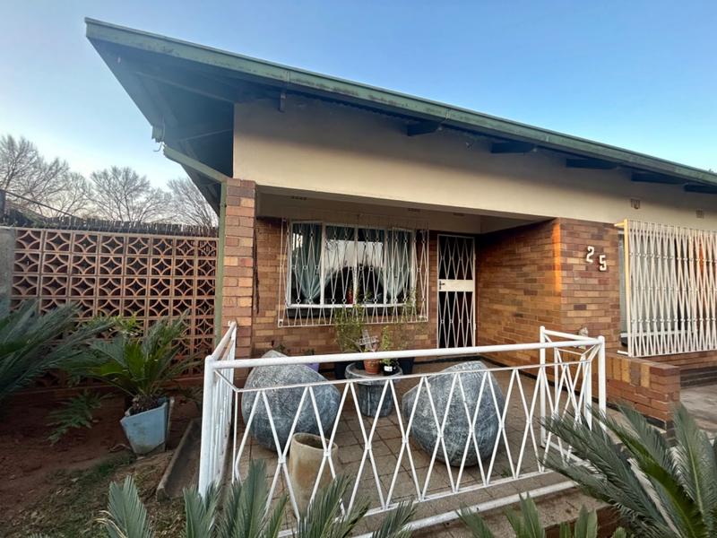 2 Bedroom Property for Sale in Vanderbijlpark CE 1 Gauteng