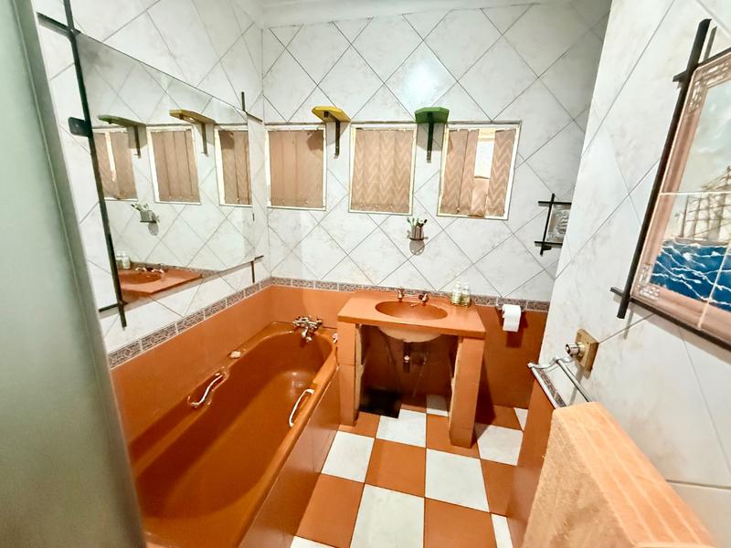 3 Bedroom Property for Sale in Vanderbijlpark CE 1 Gauteng