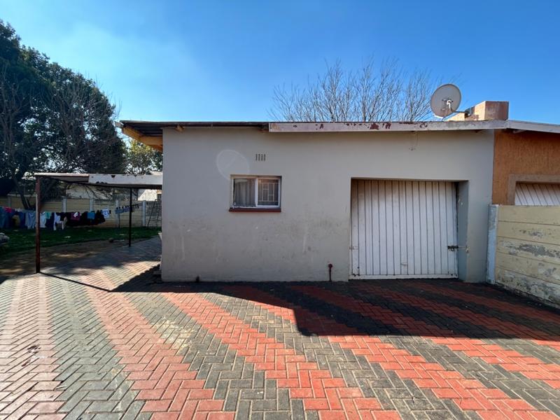 6 Bedroom Property for Sale in Vanderbijlpark CE Gauteng